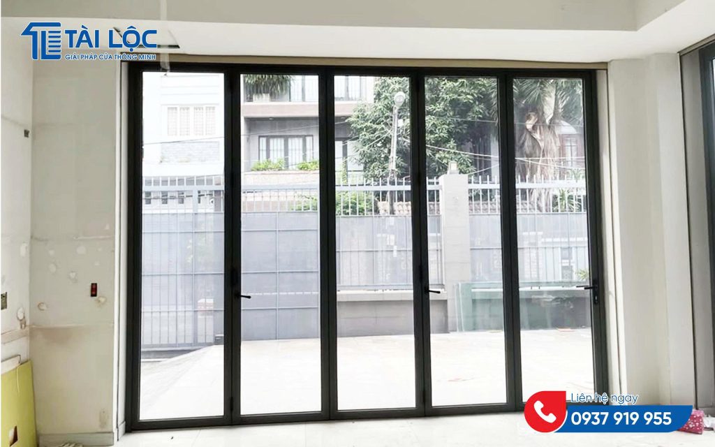 Mẫu cửa nhôm Xingfa xếp trượt hệ 63 5 cánh cửa nhôm xingfa