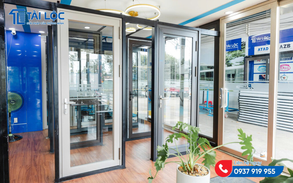 Showroom Tài Lộc Window - nơi trải nghiệm thực tế các hệ cửa cao cấp Showroom Tài Lộc Window - nơi trải nghiệm thực tế các hệ cửa cao cấp