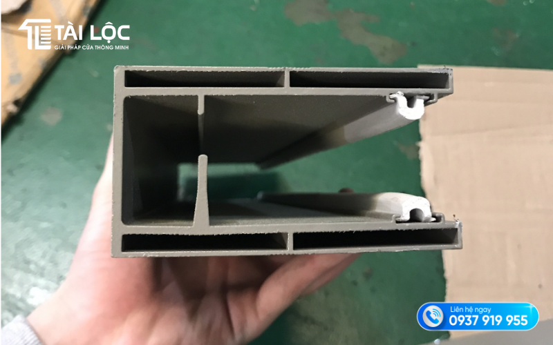 Thanh ray cửa cuốn siêu trường Thanh ray cửa cuốn siêu trường