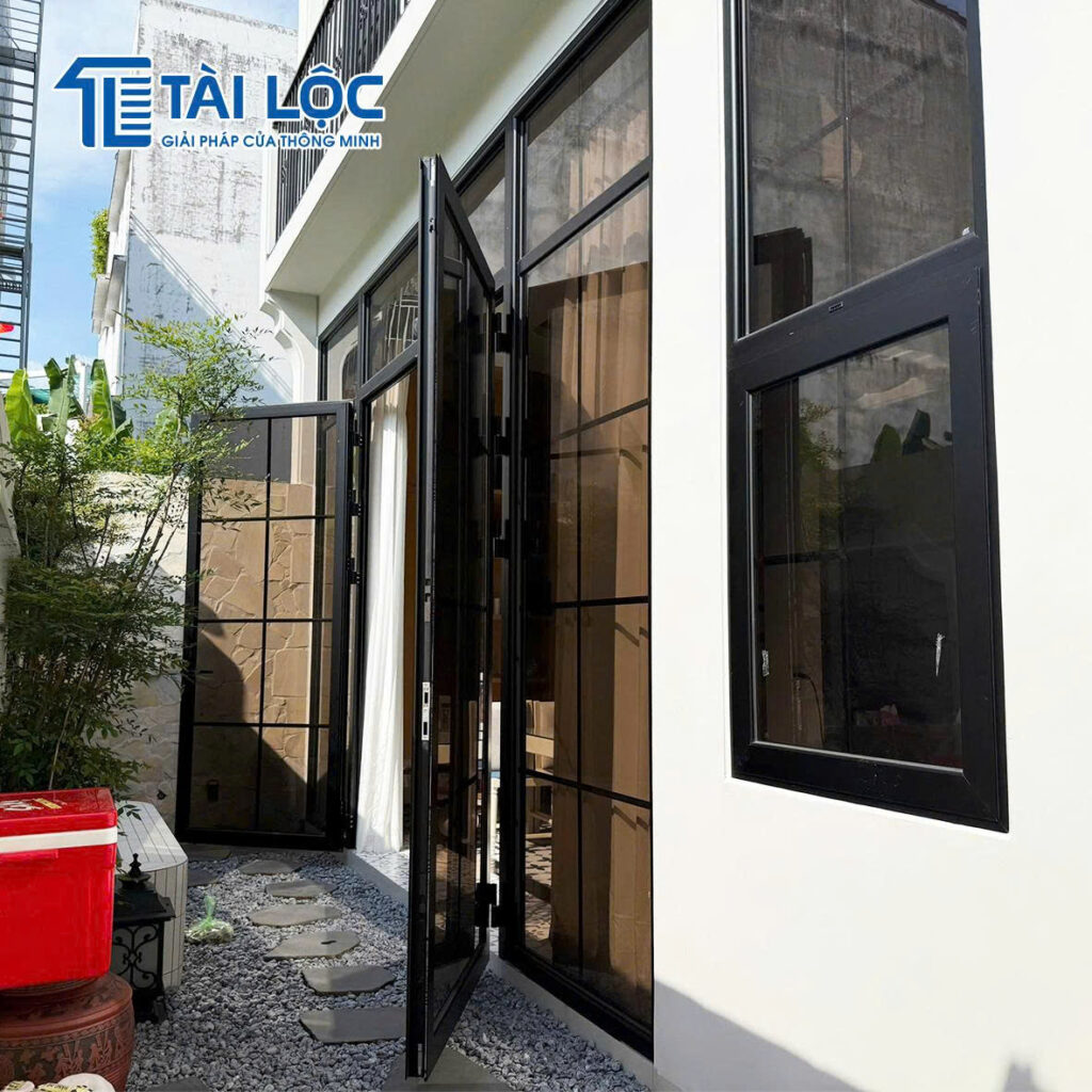 Hệ cửa nhôm Maxpro đồng bộ với kiến trúc tổng thể Hệ cửa nhôm Maxpro đồng bộ với kiến trúc tổng thể