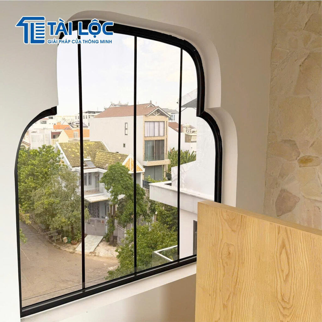 Khung cửa bo cong tạo nét mềm mại cho kiến trúc Khung cửa bo cong tạo nét mềm mại cho kiến trúc
